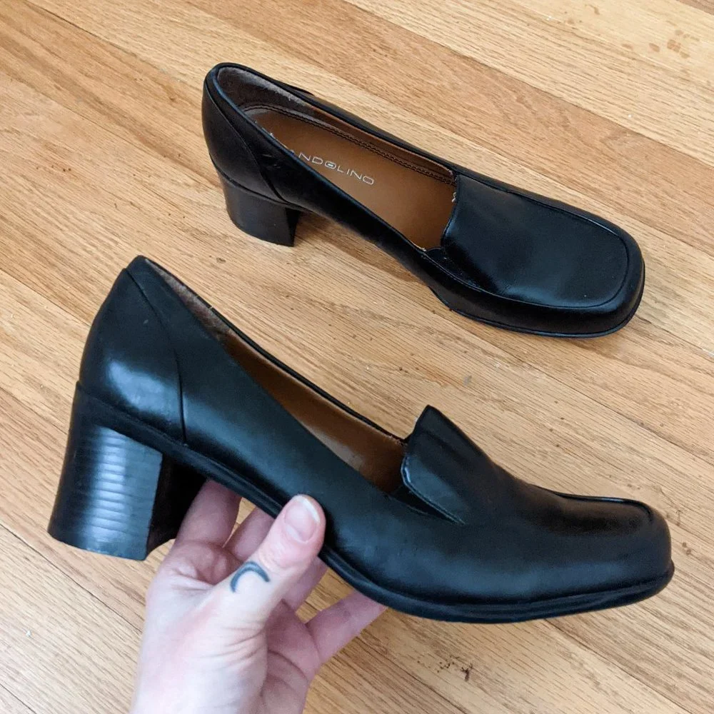 VTG Y2K Bandolino Black Leather Chunky Block Heel Oxford Loafer Style Bootie